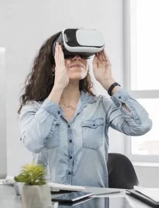 VR Woman